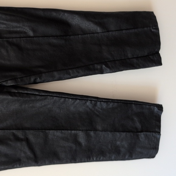 Princess Polly Womens 8 Black Faux Leather Pants Contemporary City Biker Concert - Picture 2 of 8